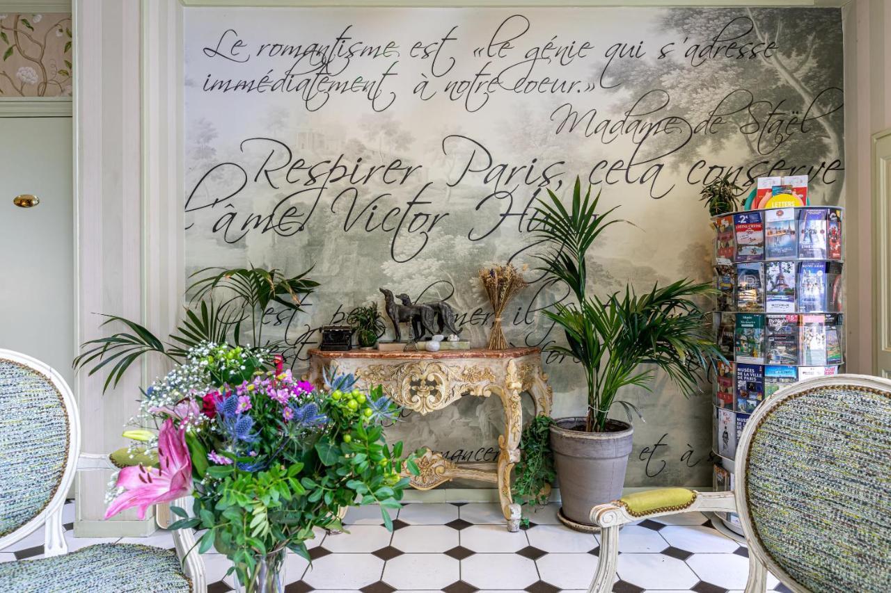 Hotel Romance Malesherbes By Patrick Hayat Paris Exterior foto